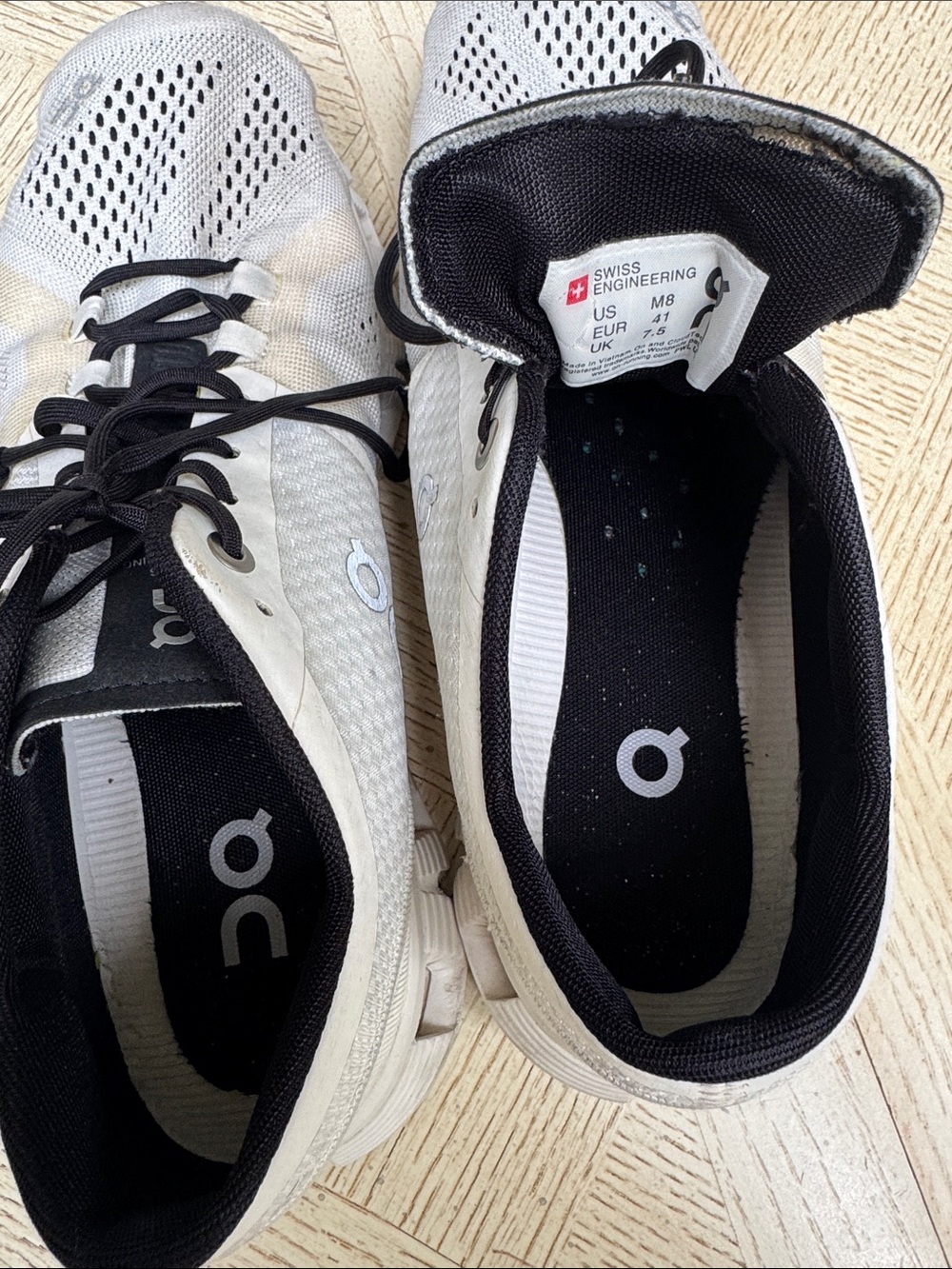 On Cloud X Cloudtec Helios White & Black Running Sneakers - Men’s 8 - Picture 4 of 5